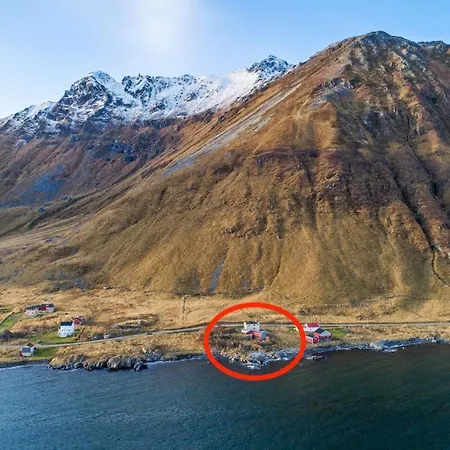 Midnight Sun Paradise Lofoten Feriehus *