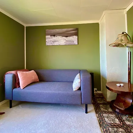 Midnight Sun Paradise Lofoten Feriehus *