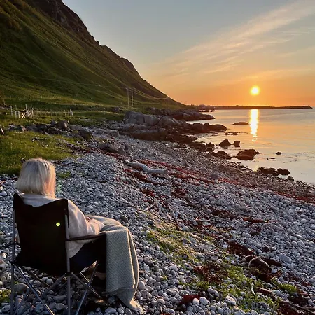 Feriehus Midnight Sun Paradise Lofoten
