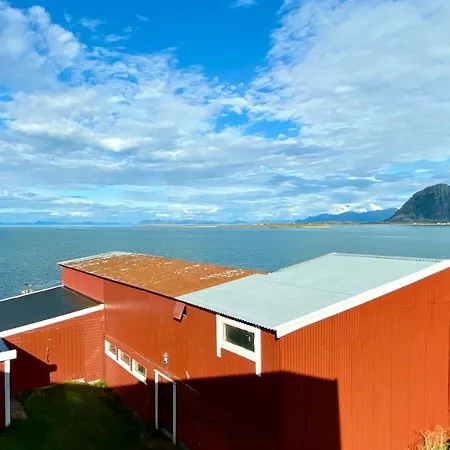 Midnight Sun Paradise Lofoten * Bostad