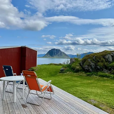 Midnight Sun Paradise Lofoten Bostad